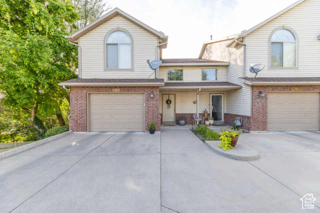 1109 E HOLMES CREEK LN, Layton UT 84041