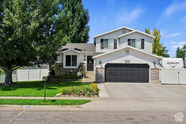 4445 S 2750 W, Roy UT 84067
