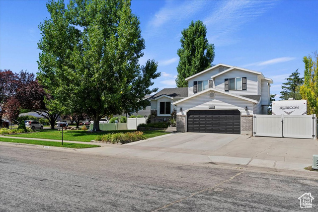 4445 S 2750 W, Roy UT 84067