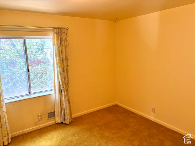 Photo 11 for MLS #2102907 at 1615 E 27th St
