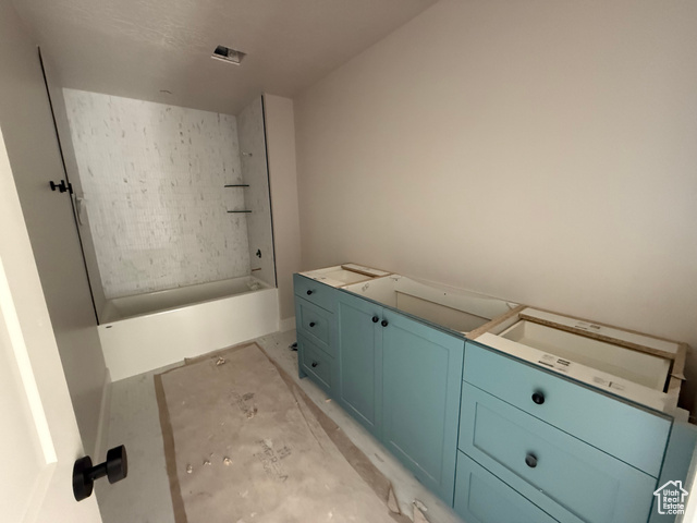 Photo 18 for MLS #2102950 at 1059 N 930 East