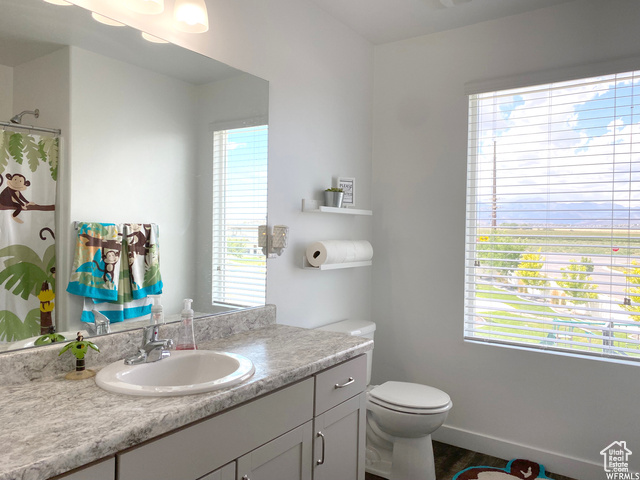 Photo 17 for MLS #2102951 at 62 E Paradise Ct