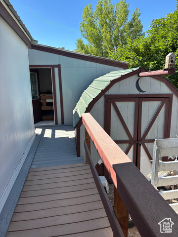 Photo 15 for MLS #2102962 at 963 E Breeze Way #173