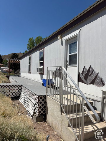 Photo 4 for MLS #2102962 at 963 E Breeze Way #173