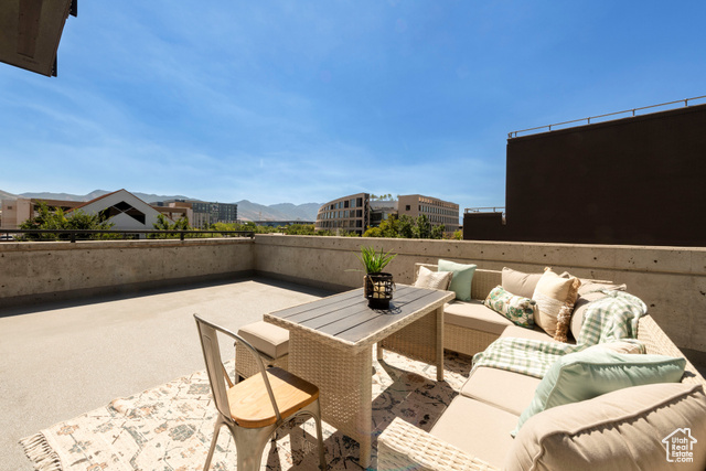 Photo 17 for MLS #2102979 at 350 S 200 East #322