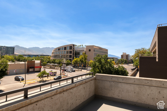 Photo 18 for MLS #2102979 at 350 S 200 East #322