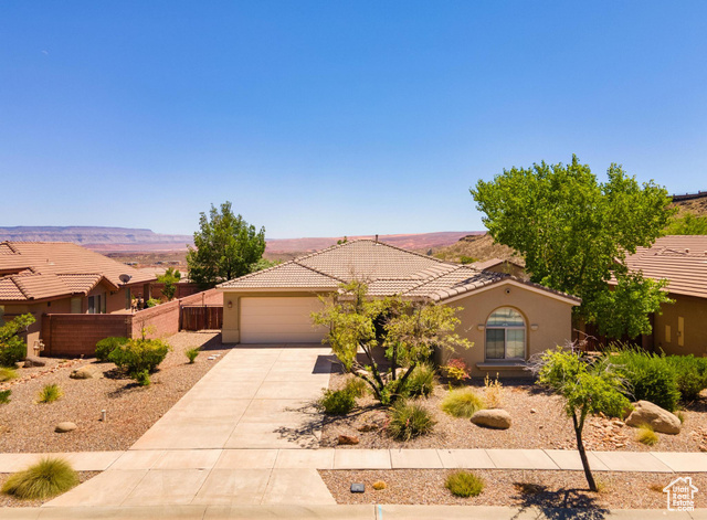 Photo 48 for MLS #2102997 at 2602 E Spring Canyon Dr