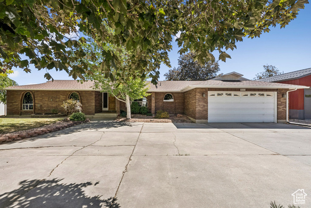 9495 S 2200 W, South Jordan UT 84095
