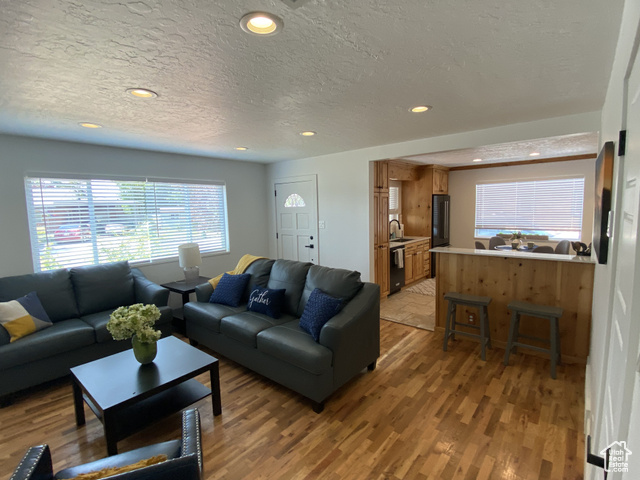 Photo 4 for MLS #2103011 at 6295 S 370 East