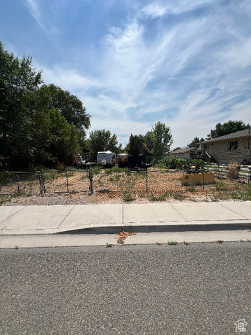 231 W 200 S, Lehi UT 84043