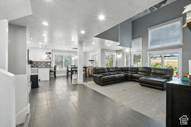 Photo 8 for MLS #2103017 at 634 W 8300 South