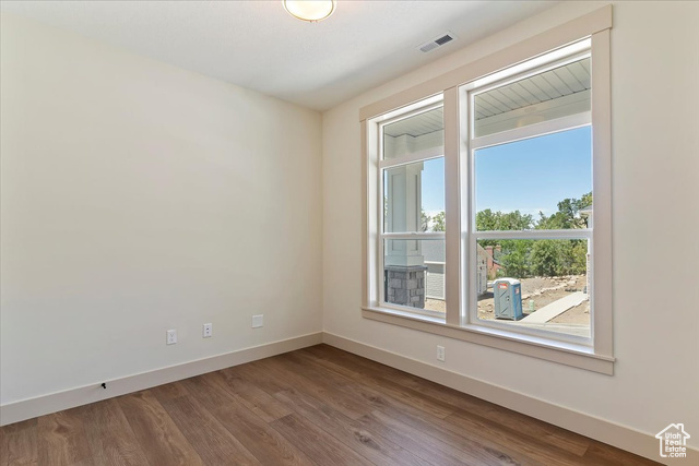 Photo 21 for MLS #2103025 at 334 E Cottrell Ln