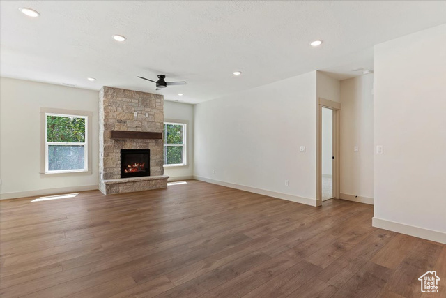 Photo 10 for MLS #2103025 at 334 E Cottrell Ln
