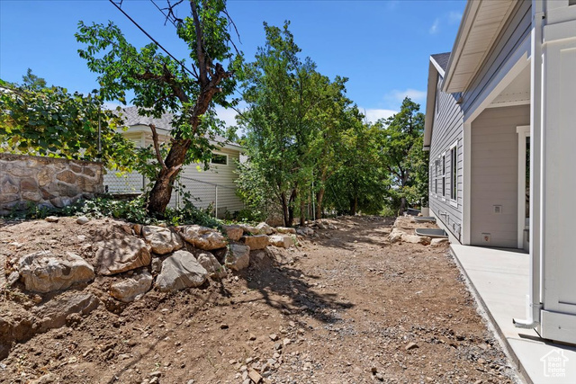 Photo 41 for MLS #2103025 at 334 E Cottrell Ln