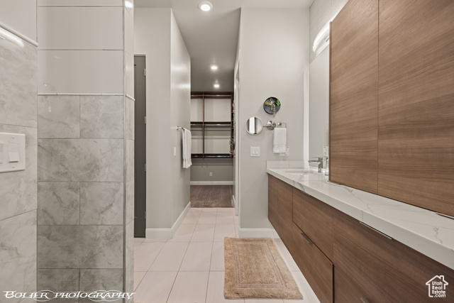 Photo 32 for MLS #2103028 at 728 W Sir Monte Dr