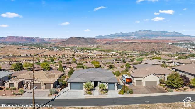 Photo 119 for MLS #2103028 at 728 W Sir Monte Dr