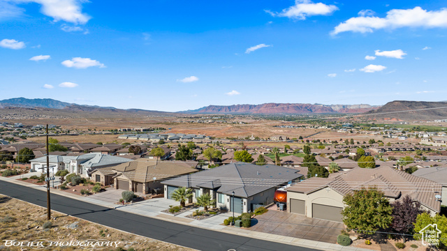 Photo 121 for MLS #2103028 at 728 W Sir Monte Dr