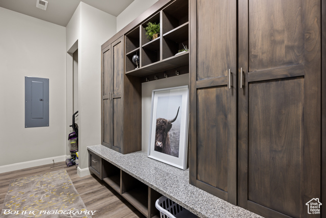 Photo 35 for MLS #2103028 at 728 W Sir Monte Dr