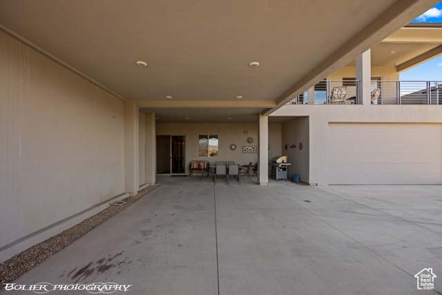 Photo 106 for MLS #2103028 at 728 W Sir Monte Dr