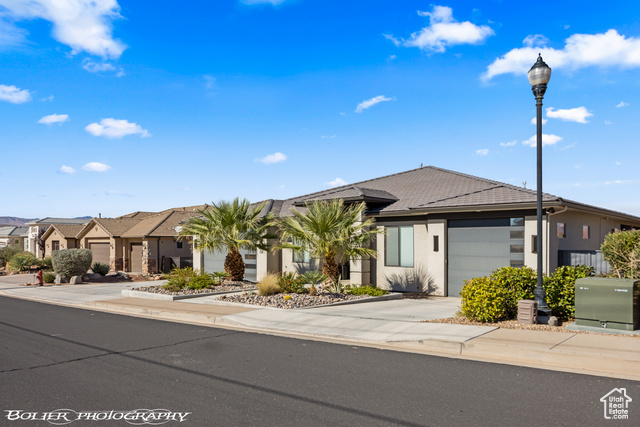Photo 122 for MLS #2103028 at 728 W Sir Monte Dr