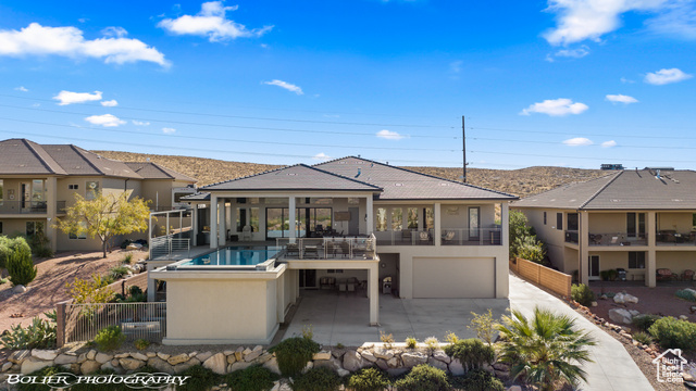 Photo 108 for MLS #2103028 at 728 W Sir Monte Dr