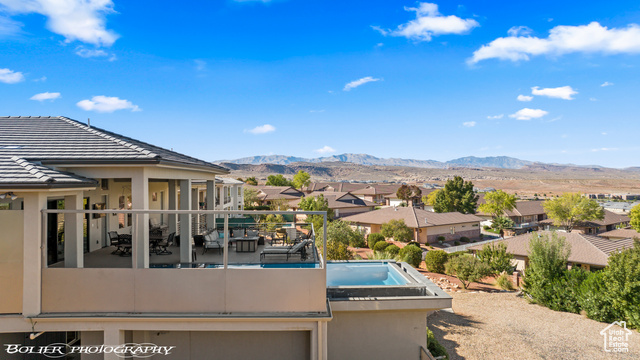 Photo 100 for MLS #2103028 at 728 W Sir Monte Dr
