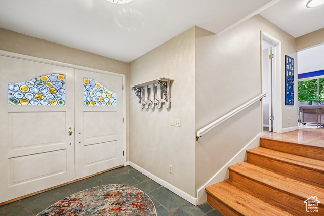 Photo 5 for MLS #2103033 at 4521 S Bruce