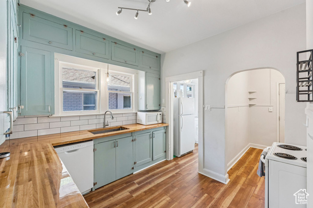 Photo 11 for MLS #2103039 at 714 S 600 East