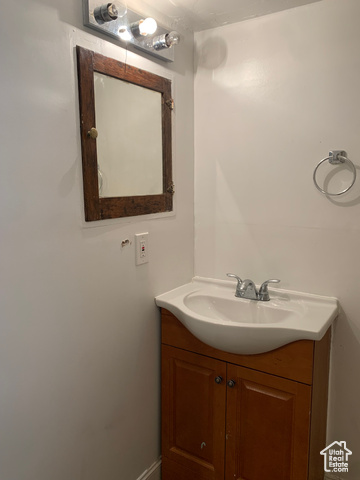Photo 30 for MLS #2103039 at 714 S 600 East