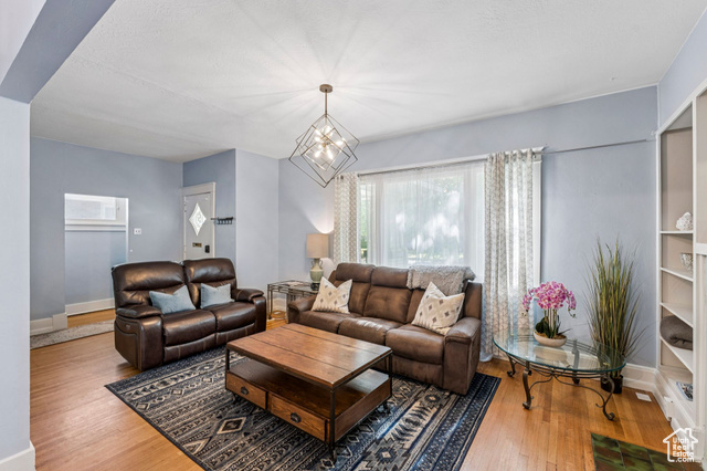 Photo 4 for MLS #2103039 at 714 S 600 East