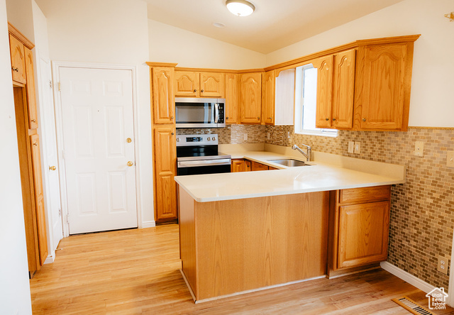 Photo 7 for MLS #2103045 at 1636 W Plum Creek Dr