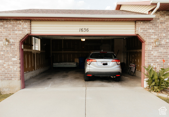 Photo 41 for MLS #2103045 at 1636 W Plum Creek Dr