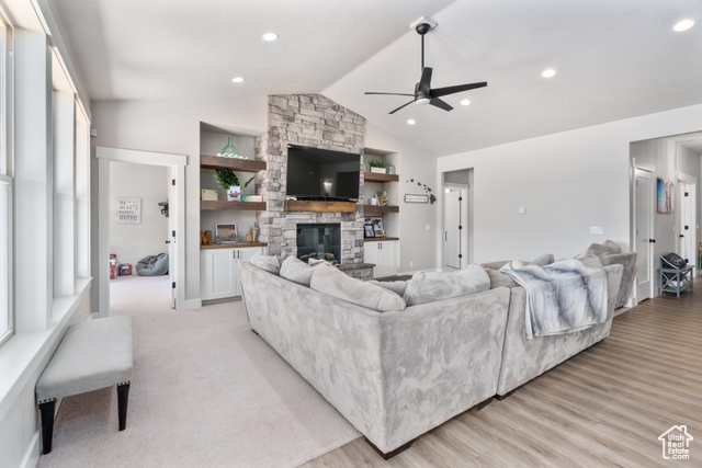 Photo 5 for MLS #2103063 at 1061 W Smithsonian Way