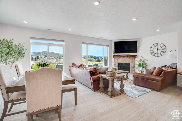 Photo 16 for MLS #2103069 at 1126 N Springer View Loop