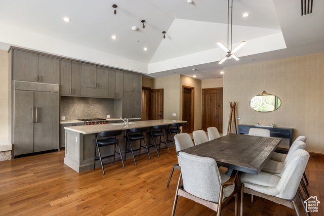 Photo 8 for MLS #2103073 at 2290 E Deer Valley Dr #4030