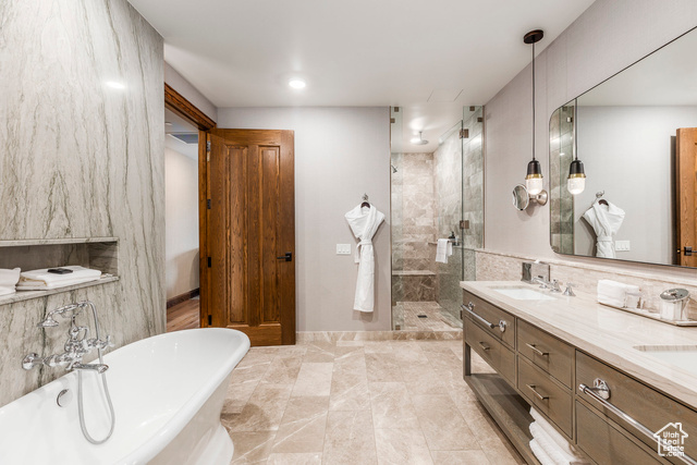 Photo 33 for MLS #2103073 at 2290 E Deer Valley Dr #4030