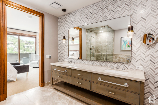 Photo 25 for MLS #2103073 at 2290 E Deer Valley Dr #4030