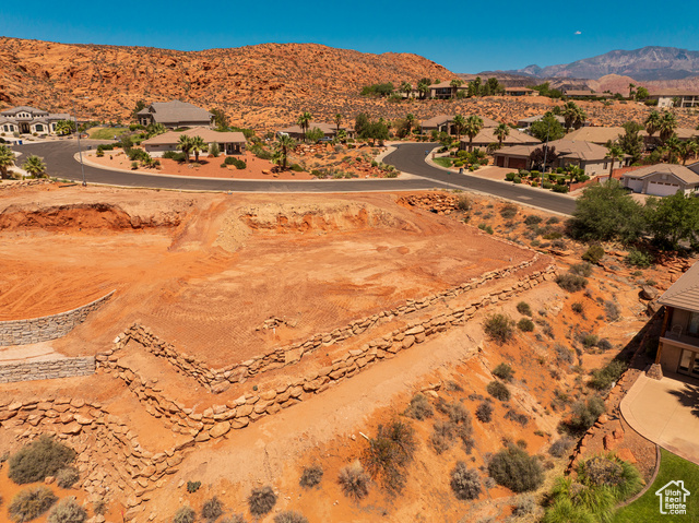 1295 W SANDCREST CIR, Washington UT 84780