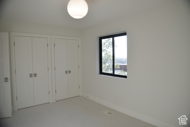 Photo 35 for MLS #2103127 at 1040 N Oakmont Ln