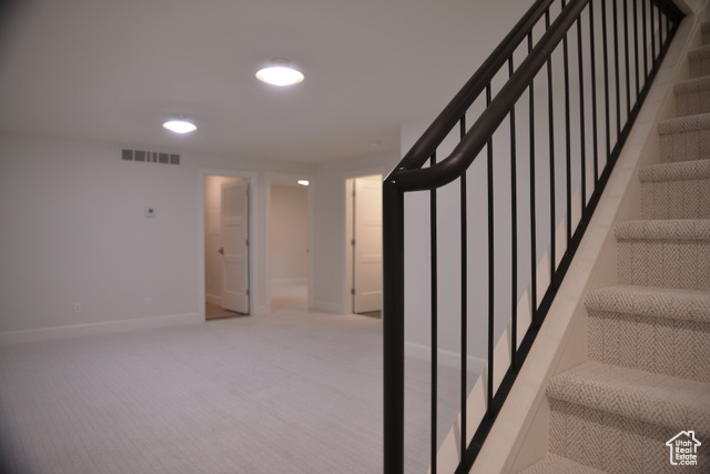 Photo 40 for MLS #2103127 at 1040 N Oakmont Ln