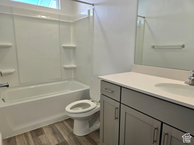 Photo 19 for MLS #2103128 at 37 N Wayne Way