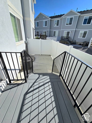 Photo 29 for MLS #2103128 at 37 N Wayne Way