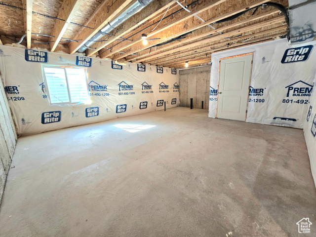 Photo 33 for MLS #2103128 at 37 N Wayne Way