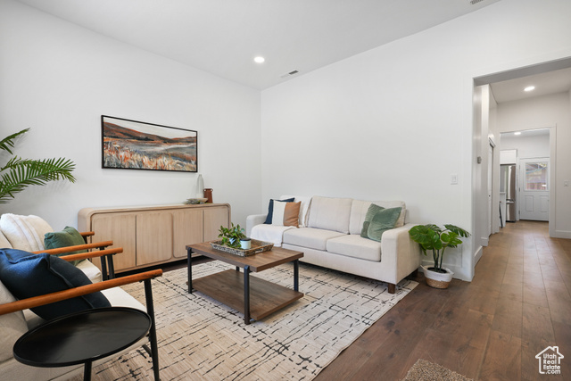 Photo 13 for MLS #2103151 at 229 W Fern Ave