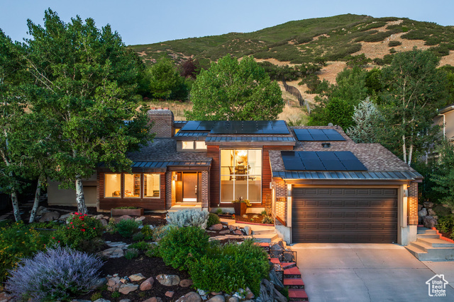 7937 S MOUNTAIN OAKS DR, Salt Lake City UT 84121