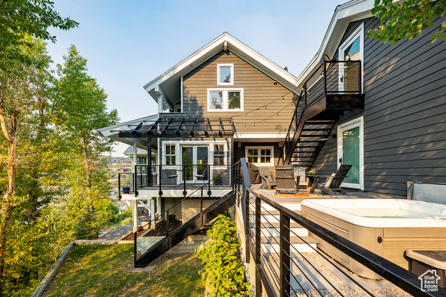 Photo 3 for MLS #2103173 at 347 Mchenry Ave