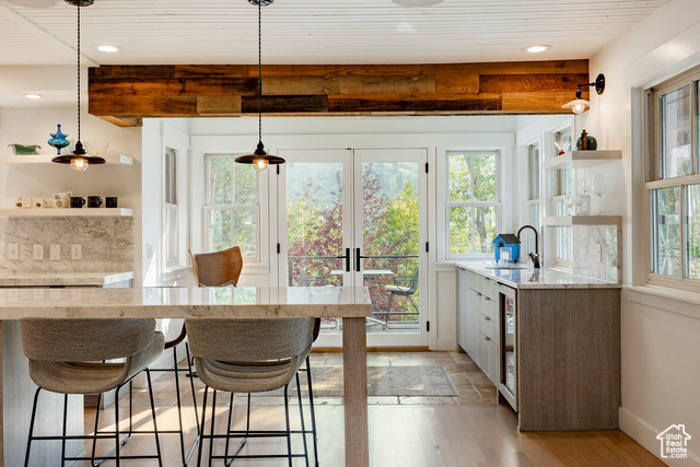 Photo 4 for MLS #2103173 at 347 Mchenry Ave