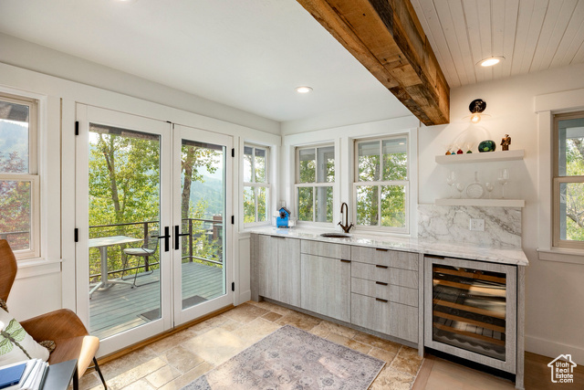 Photo 8 for MLS #2103173 at 347 Mchenry Ave