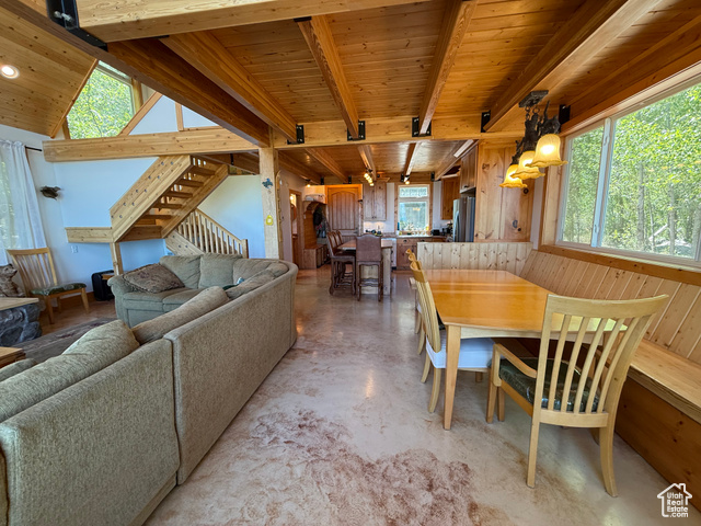 2206 N 660 St W