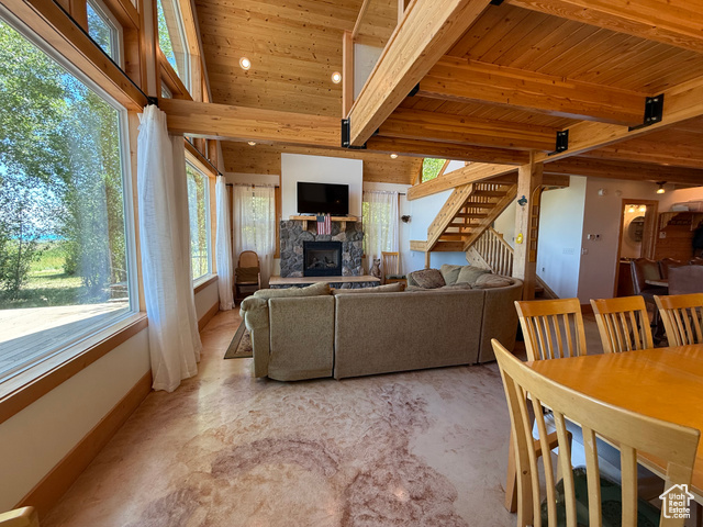 2206 N 660 St W